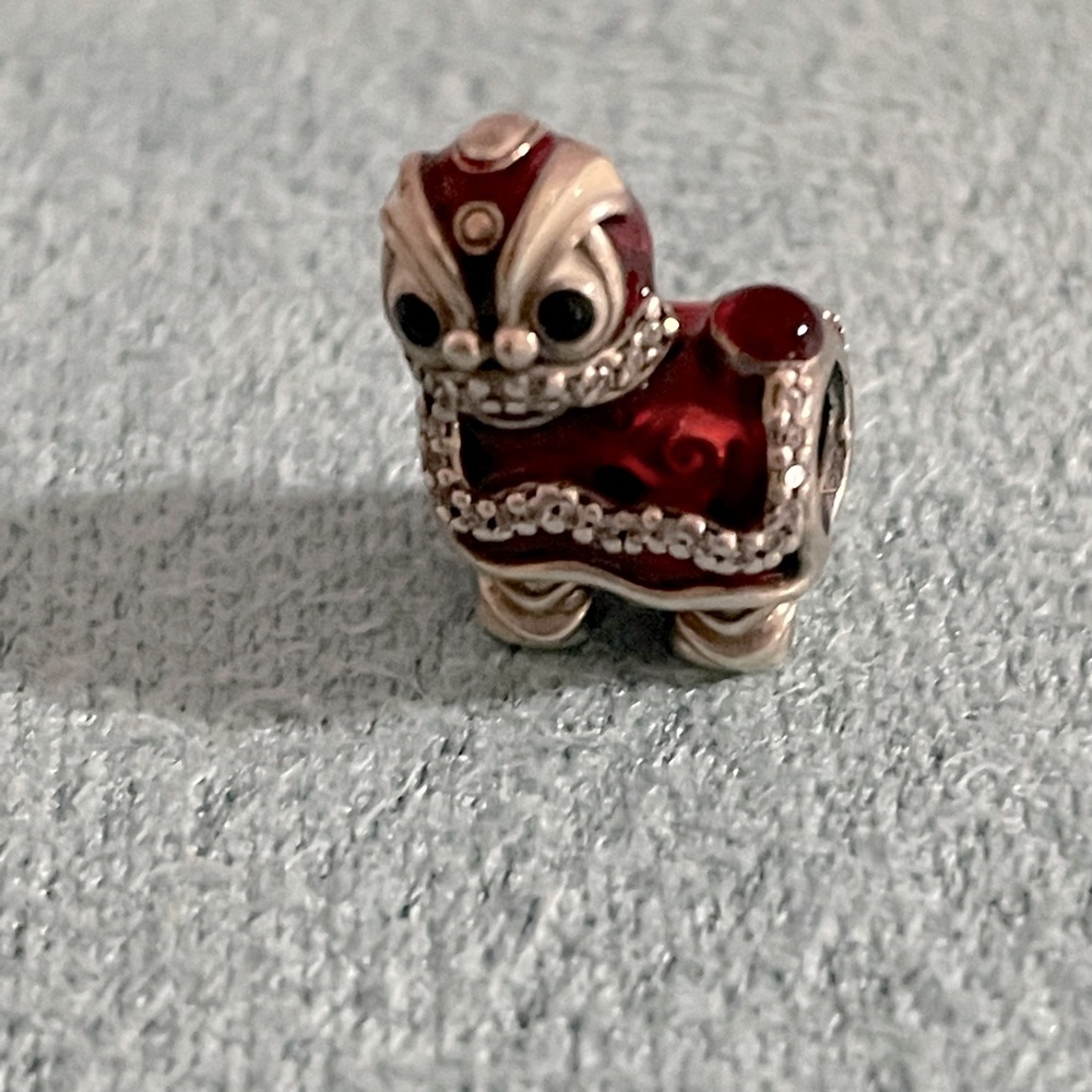 Chinese Lion New Year Charm